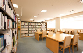 附属書館棟